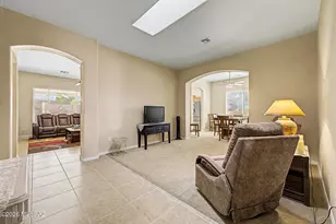 7277 W Brubeck Ct, Tucson, AZ 85743 - Photo 10