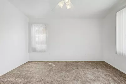 6862 W Copperwood Way, Tucson, AZ 85757 - Photo 18