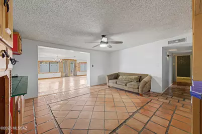 7114 E Sylvane Drive, Tucson, AZ 85710 - Photo 10