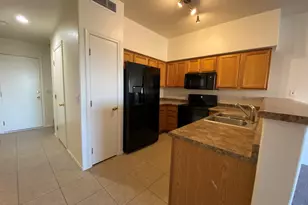 1265 E Weimer Cir, Tucson, AZ 85719 - Photo 2