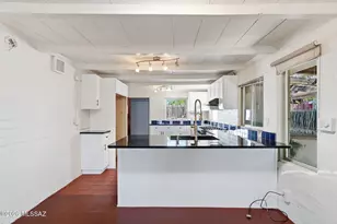 1039 E Linden St, Tucson, AZ 85719 - Photo 8