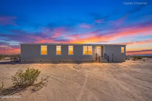 16550 W Ocean Front Dr, Marana, AZ 85653 - Photo 2