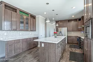 16550 W Ocean Front Dr, Marana, AZ 85653 - Photo 10