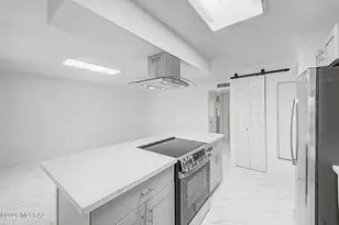 6866 E David Dr, Tucson, AZ 85730 - Photo 10