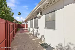 14 Calcite Dr, Tucson, AZ 85745 - Photo 24
