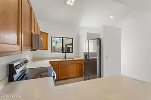 2945 E Windsor St, Tucson, AZ 85716 - Photo 10