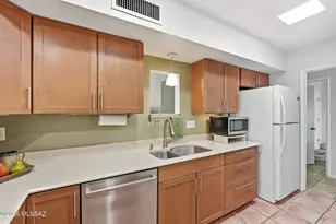 4840 E Fort Lowell Rd, Tucson, AZ 85712 - Photo 10