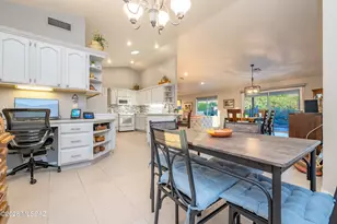 38243 S Golf Course Dr, Tucson, AZ 85739 - Photo 18