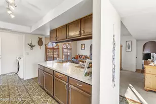 442 N Bull Run Dr, Tucson, AZ 85748 - Photo 20