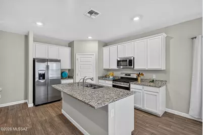3248 N Baby Bruno Way, Tucson, AZ 85745 - Photo 8