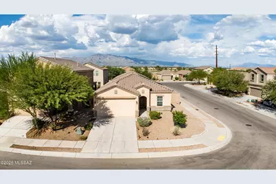 3248 N Baby Bruno Way, Tucson, AZ 85745 - Photo 2