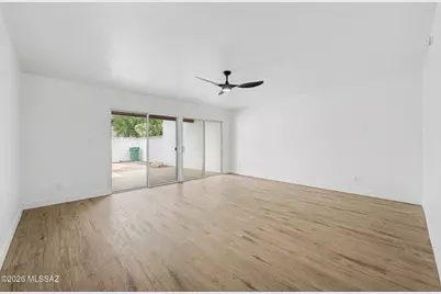 31 W Valle Place, Tucson, AZ 85737 - Photo 8