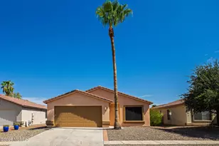 6592 W Blythe Pl, Tucson, AZ 85743 - Photo 2