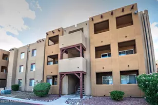 1810 E Blacklidge Dr, Tucson, AZ 85719 - Photo 2