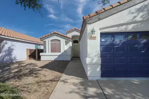 10457 E Oakbrook St, Tucson, AZ 85747 - Photo 4