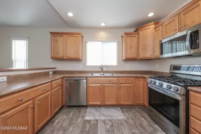 10457 E Oakbrook Street, Tucson, AZ 85747 - Photo 14