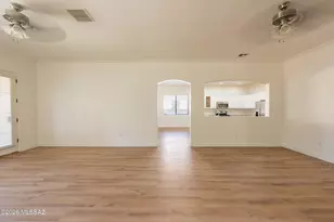 6517 W Castle Pines Way, Tucson, AZ 85757 - Photo 12