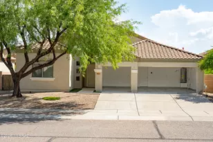 6517 W Castle Pines Way, Tucson, AZ 85757 - Photo 2