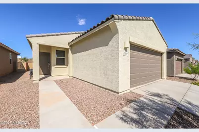 4882 E Greenway Wash Drive, Tucson, AZ 85706 - Photo 2