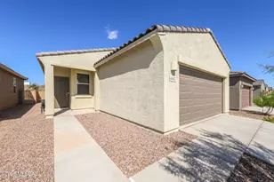4882 E Greenway Wash Dr, Tucson, AZ 85706 - Photo 2