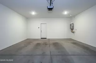 4882 E Greenway Wash Dr, Tucson, AZ 85706 - Photo 22