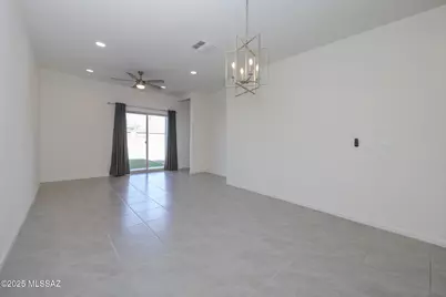 4882 E Greenway Wash Drive, Tucson, AZ 85706 - Photo 6