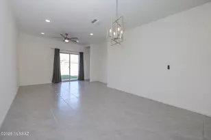 4882 E Greenway Wash Dr, Tucson, AZ 85706 - Photo 6