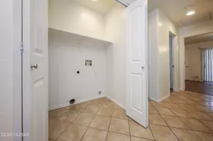 968 E Vuelta Suave, Tucson, AZ 85706 - Photo 10