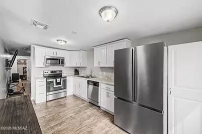 5110 S Hampton Roads Drive, Tucson, AZ 85706 - Photo 12