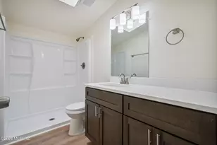 2165 N Halo Dr, Tucson, AZ 85743 - Photo 32