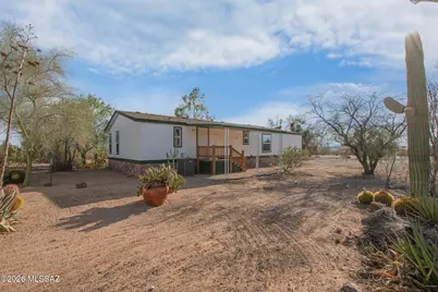 2165 N Halo Drive, Tucson, AZ 85743 - Photo 1