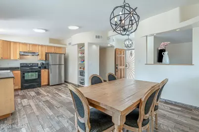 6565 N Positano Way, Tucson, AZ 85741 - Photo 10