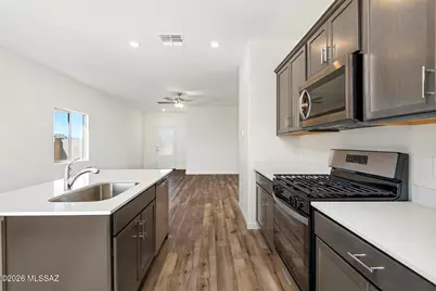 7304 W Coastal Plain Way, Tucson, AZ 85757 - Photo 6