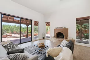 2041 W VÃ­a Del Picamaderos, Green Valley, AZ 85622 - Photo 6