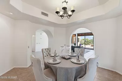 2041 W VÃ­a Del Picamaderos, Green Valley, AZ 85622 - Photo 18