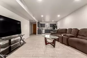 6219 E Rosewood St, Tucson, AZ 85711 - Photo 4