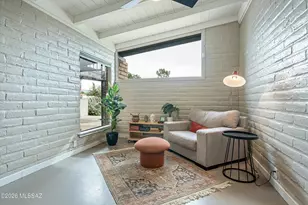 2711 N Kiva Pl, Tucson, AZ 85715 - Photo 10