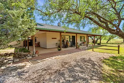 9009 S Oakridge Drive, Hereford, AZ 85615 - Photo 6