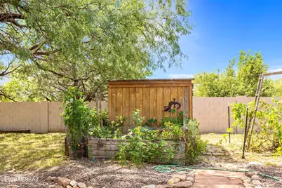 9009 S Oakridge Drive, Hereford, AZ 85615 - Photo 38