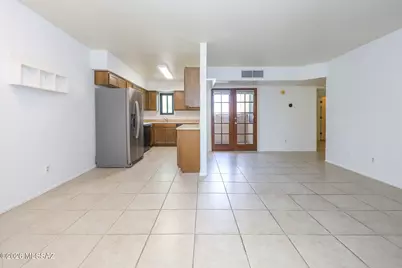 3690 N Country Club Road #1040, Tucson, AZ 85716 - Photo 12