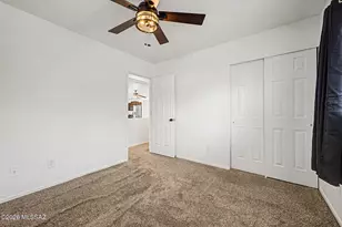 8261 N Stonehill Dr, Tucson, AZ 85743 - Photo 28