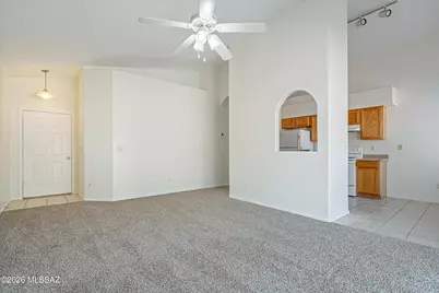 6158 W Sandburg Court, Tucson, AZ 85743 - Photo 8