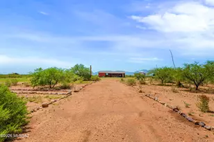 700 E Valley View Trail, Huachuca City, AZ 85616 - Photo 40
