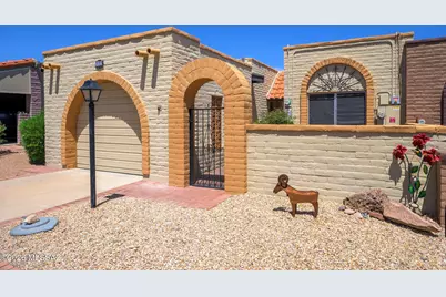 1310 W Calle Serrano, Green Valley, AZ 85622 - Photo 1