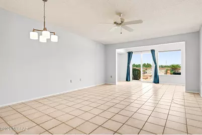 1310 W Calle Serrano, Green Valley, AZ 85622 - Photo 8