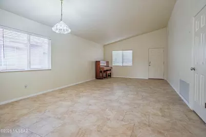 13271 N Lost Artifact Lane, Oro Valley, AZ 85755 - Photo 12