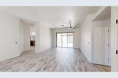 12511 N Forest Lake Way, Oro Valley, AZ 85755 - Photo 2