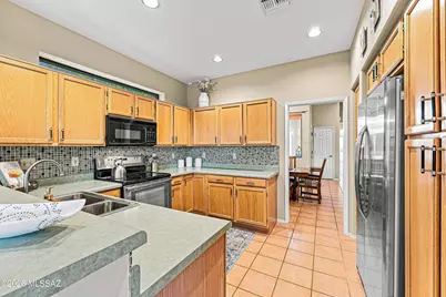 4449 S Corte De Febrero, Green Valley, AZ 85622 - Photo 18