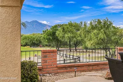 4449 S Corte De Febrero, Green Valley, AZ 85622 - Photo 8
