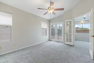 1617 N Saddlewood Ranch Dr, Tucson, AZ 85745 - Photo 16